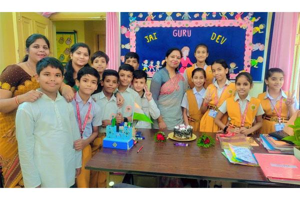 Teachers' Day Celebration was celebrated enthusiastically by staff and students at MVM School Indore 2 South Tukoganj.